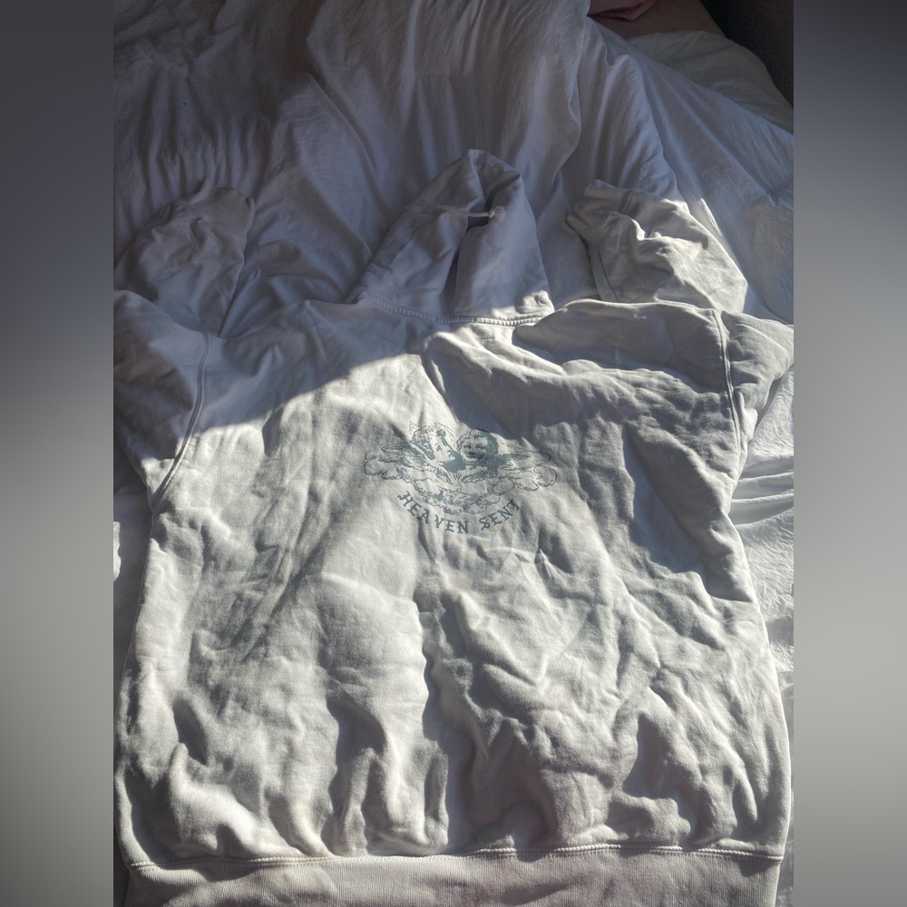 Brandy Melville, XL, heaven sent angel, zip up, hoodie, used